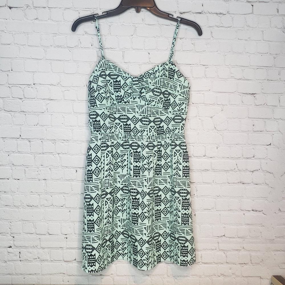 Forever 21 Dress large